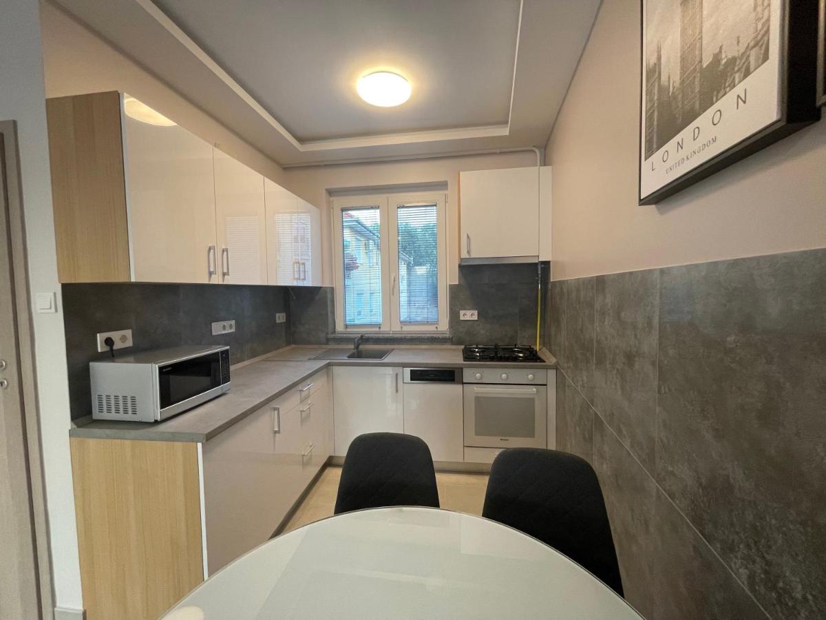 Lara Lux Apartment Гайдусобосло Екстер'єр фото